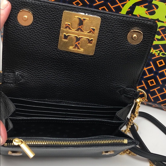 Nwt Tory Burch Britten crossbody - Picture 7 of 8
